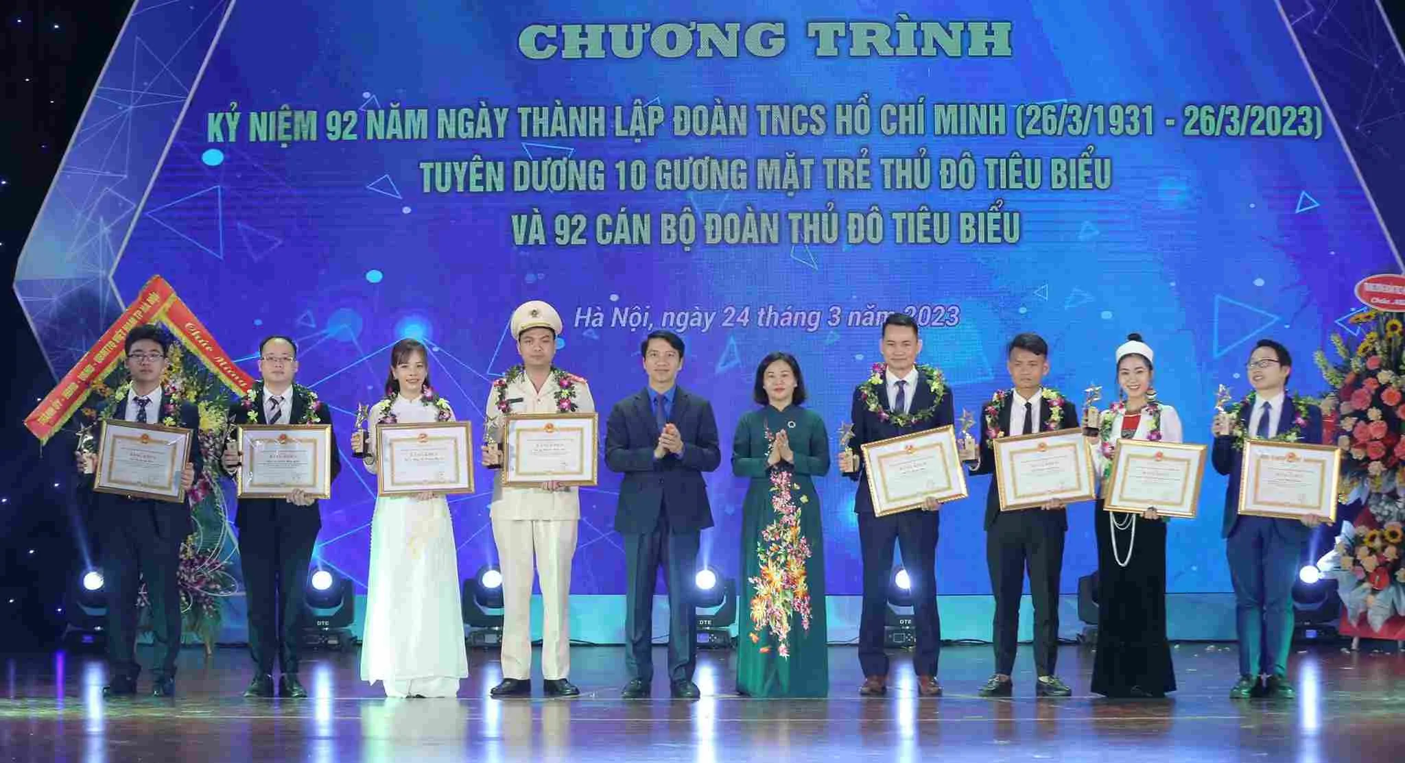 Newwave Solutions' CEO is Recognized as one of Hanoi's 10 Outstanding Young Faces in 2022 6 10 Outstanding Young Faces of Hanoi in 2022