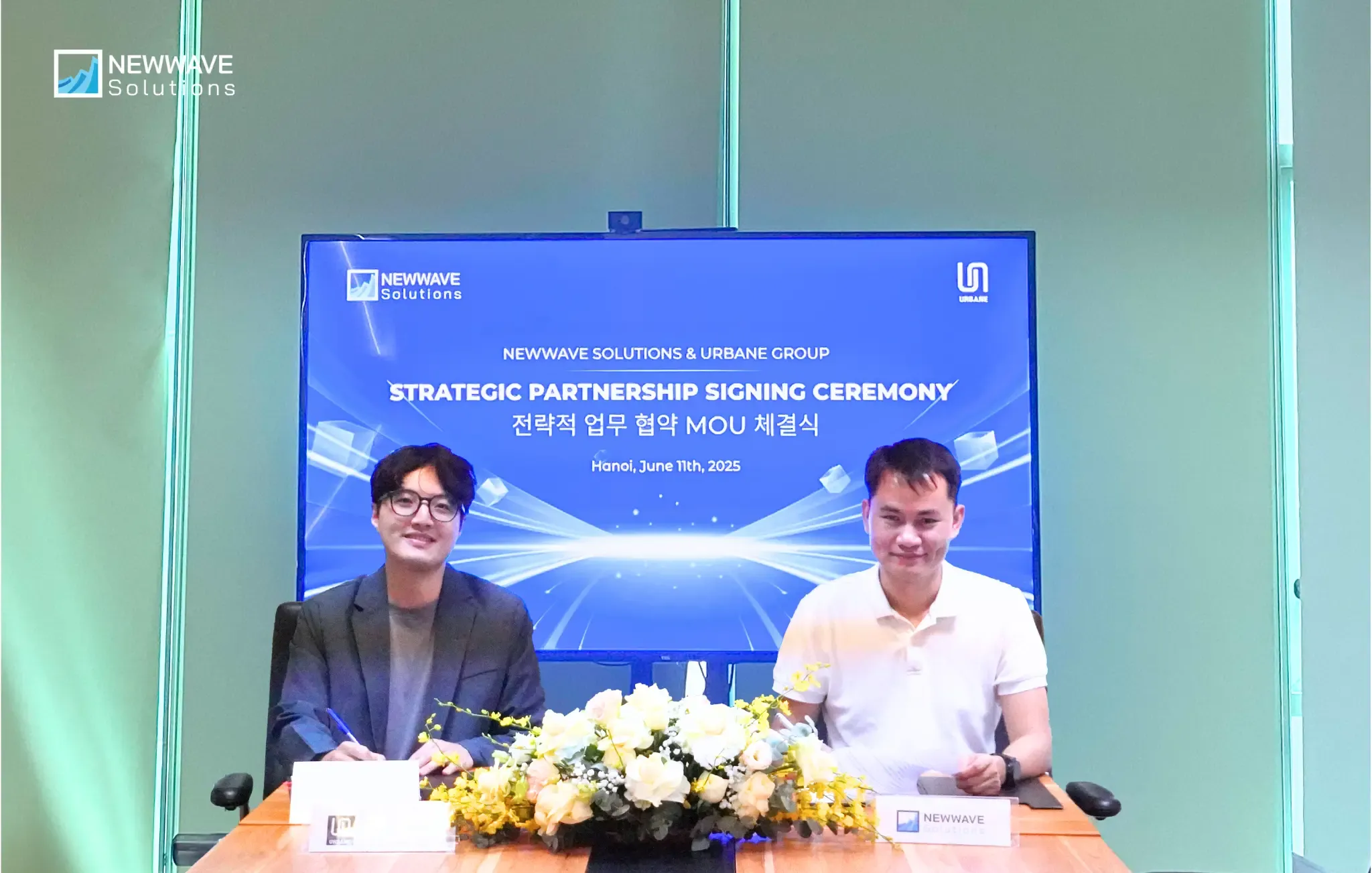 Newwave Solutions Signs Strategic Partnership with Urbane: Bringing Vietnamese Technology to the Global Stage 4 Mr. To Quang Duy – CEO of Newwave Solutions and senior representatives from Urbane Group at the signing ceremony held at the company’s headquarters.