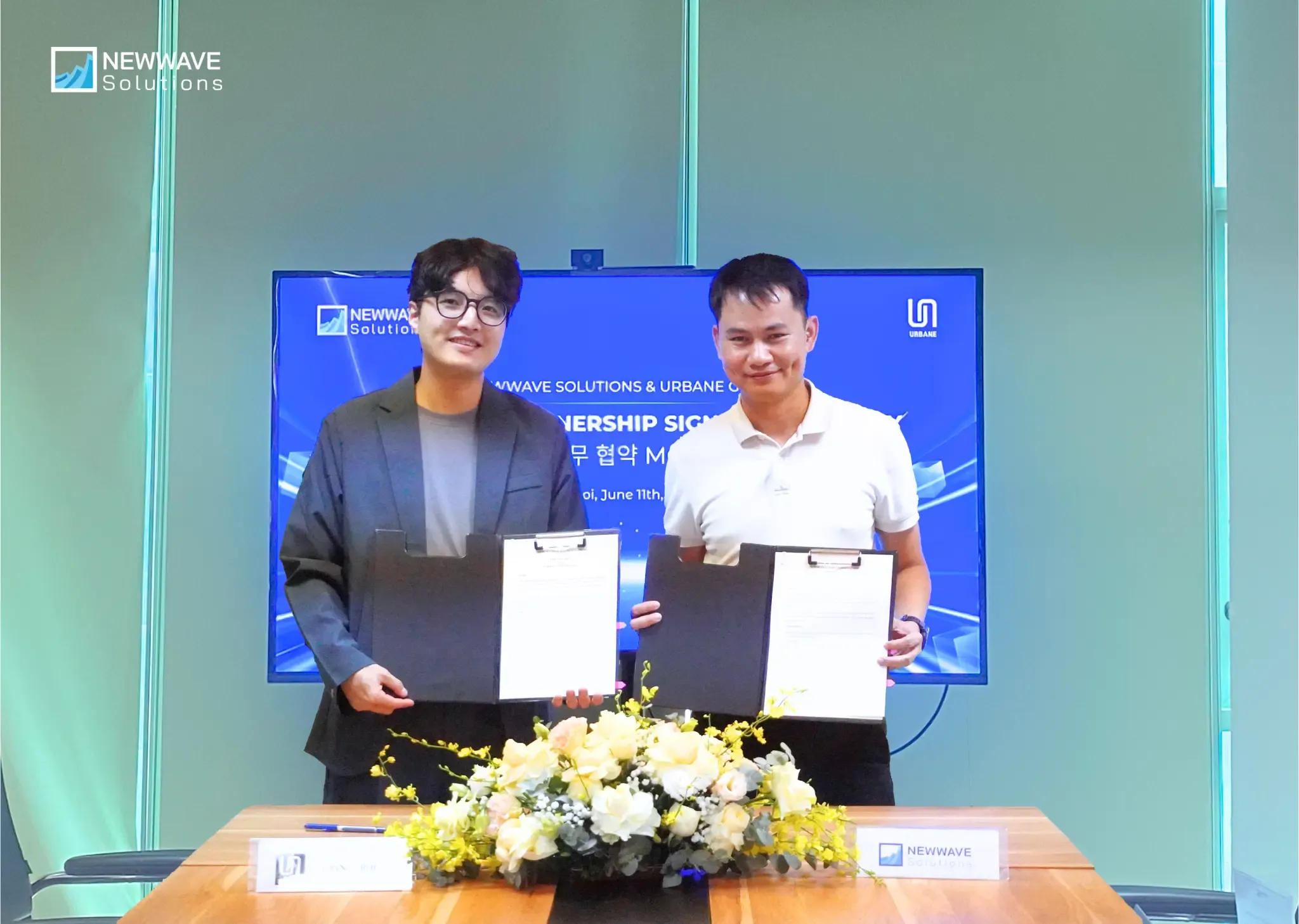 Newwave Solutions Signs Strategic Partnership with Urbane: Bringing Vietnamese Technology to the Global Stage 5 The first step toward a strategic partnership in future software development and digital solution projects.